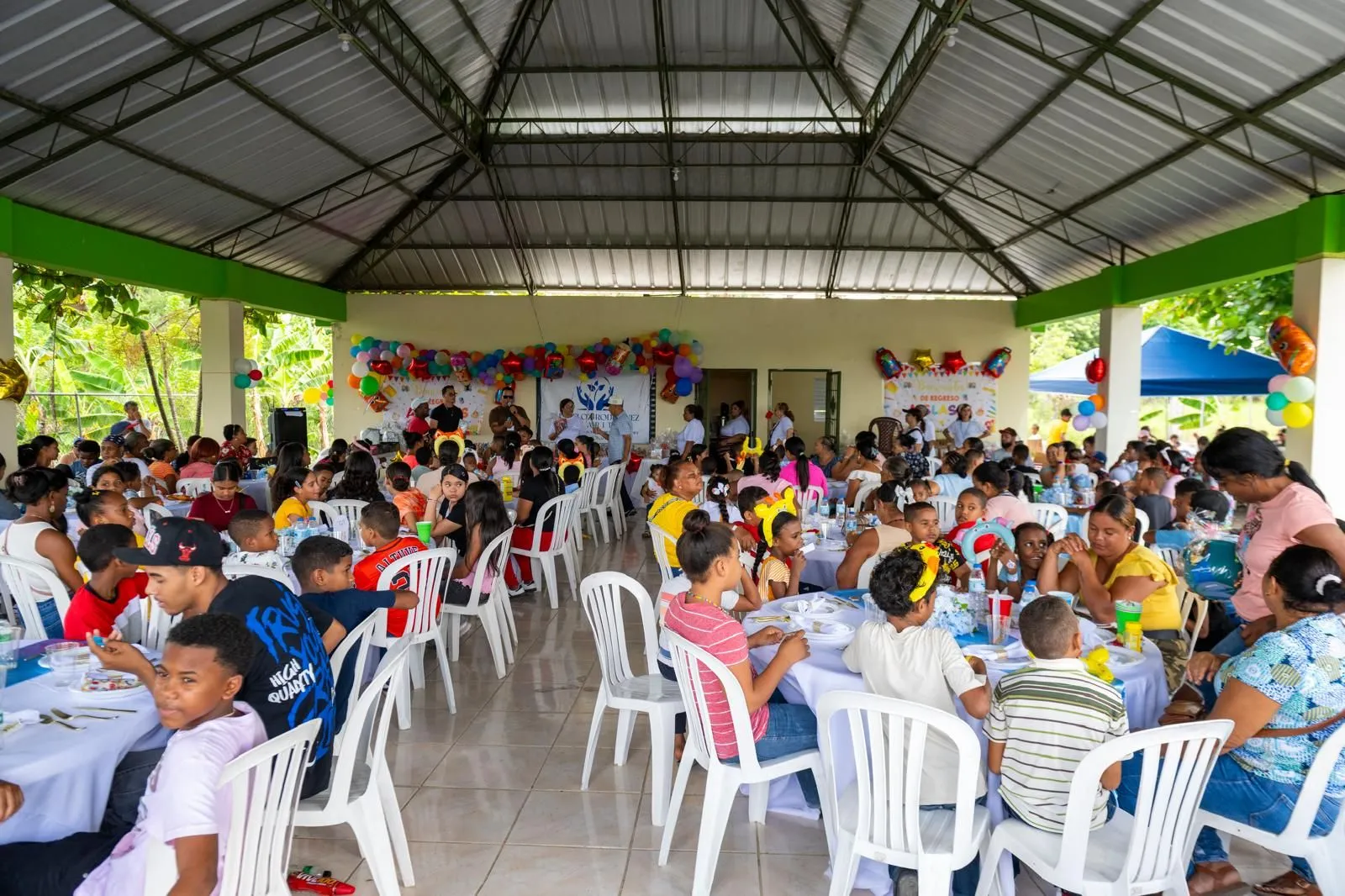 The full pavilion during the celebration